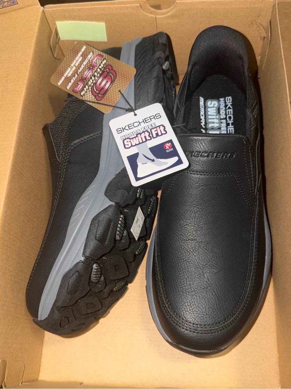 Skechers Hands Free Swift Fit Izaiah Men’s Black Size 10.5